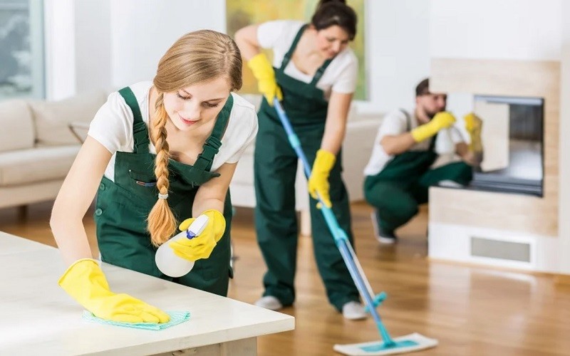 Things to Consider When Hiring A Housekeeper