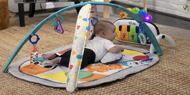 You Need a Baby Play Mat and Here Is Why