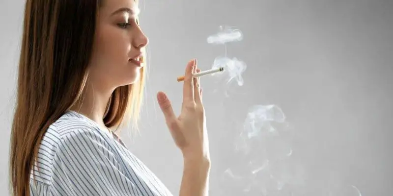 Which Model Explains Why A Young Woman Who Smokes