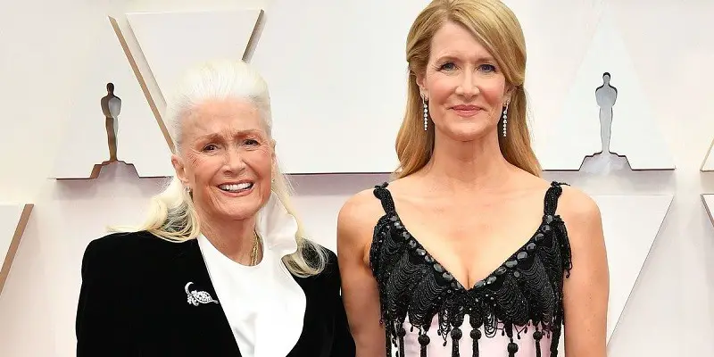 Who Are Laura Dern'S Parents