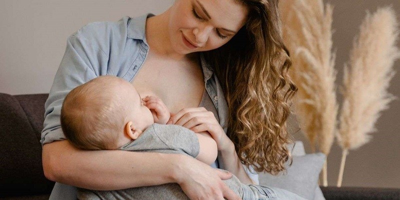 Can Breastfeeding Cause A Positive Pregnancy Test