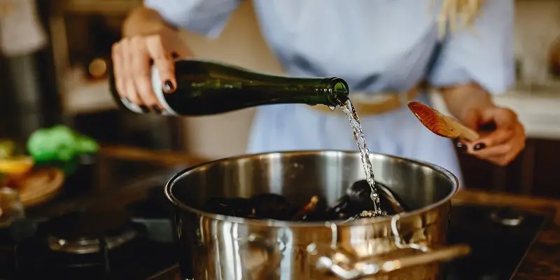 Can I Cook With Wine While Pregnant