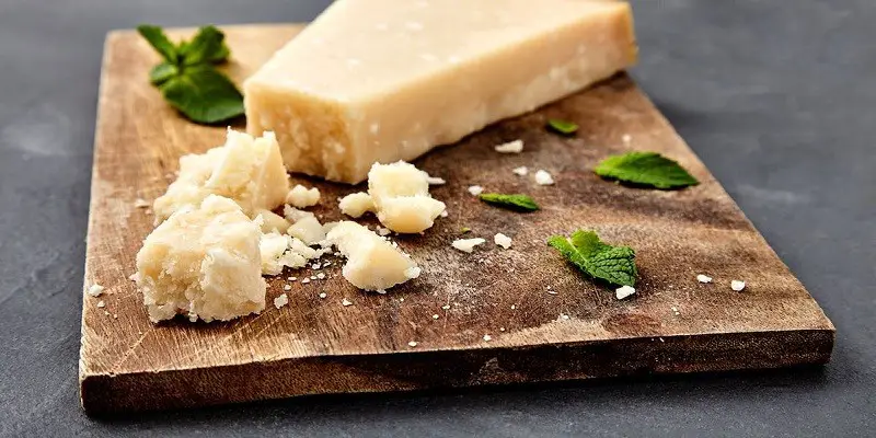 Can I Eat Parmesan Cheese While Pregnant