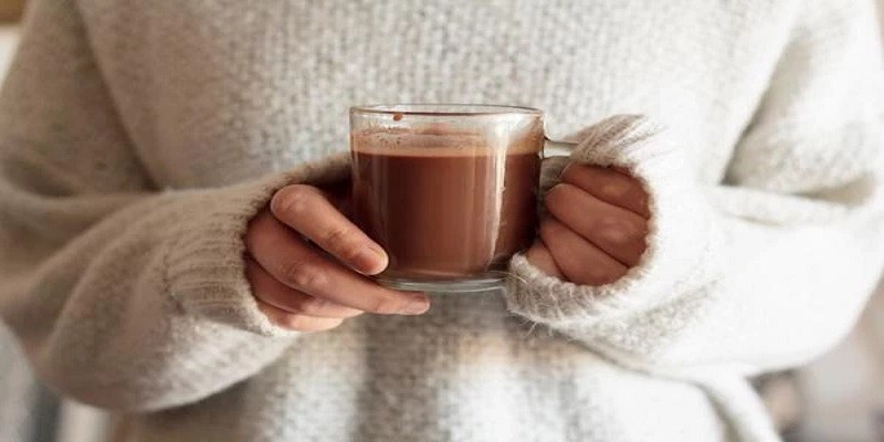 Can A Pregnant Woman Drink Hot Chocolate