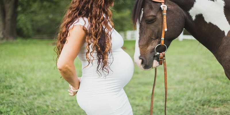 Can You Go Horseback Riding While Pregnant