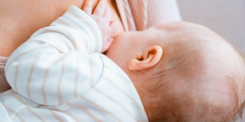 Why Breast Pumping is Important for Working Moms and How to Make It Work