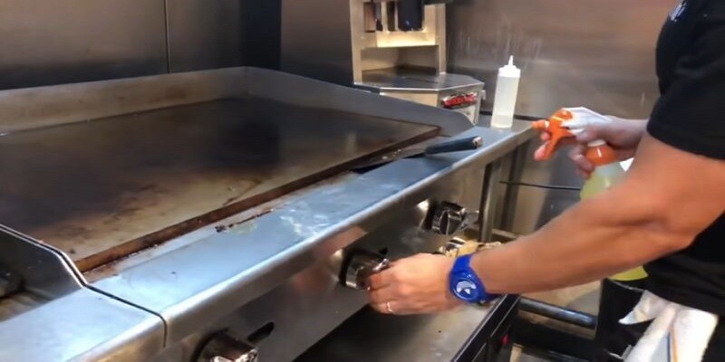 How To Clean A Flat Top Grill