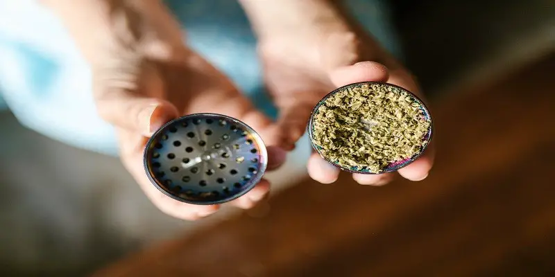 How To Clean Grinder