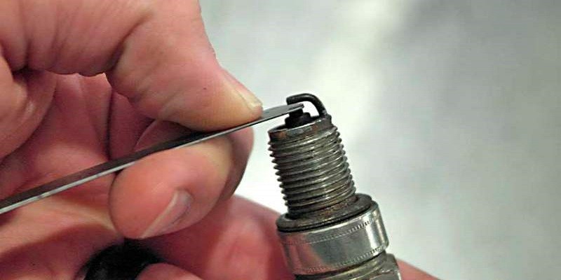 How To Clean Spark Plugs
