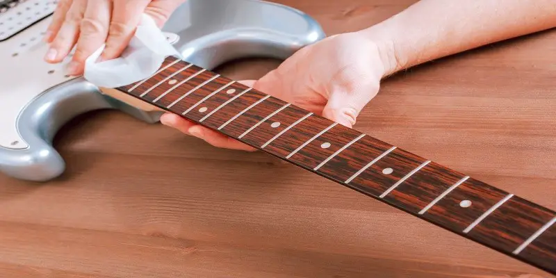How To Clean Guitar Fretboard