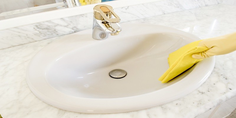 How To Clean A Bathroom Sink