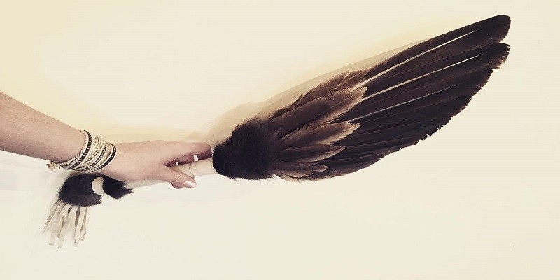 How To Clean A Feather