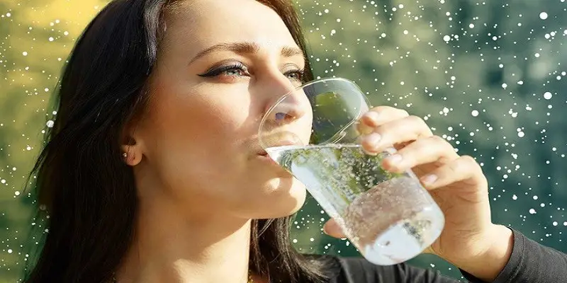 Can Pregnant Women Drink Sparkling Water