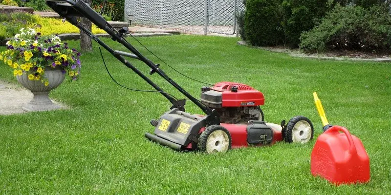 How Much Gas Does A Lawn Mower Use