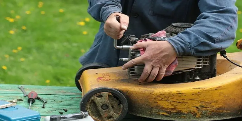 How To Drain Gas From Lawn Mower Without Siphon