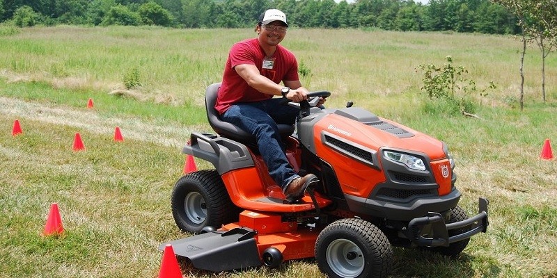 How To Start A Husqvarna Riding Lawn Mower