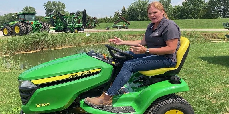 How To Start A John Deere Riding Mower