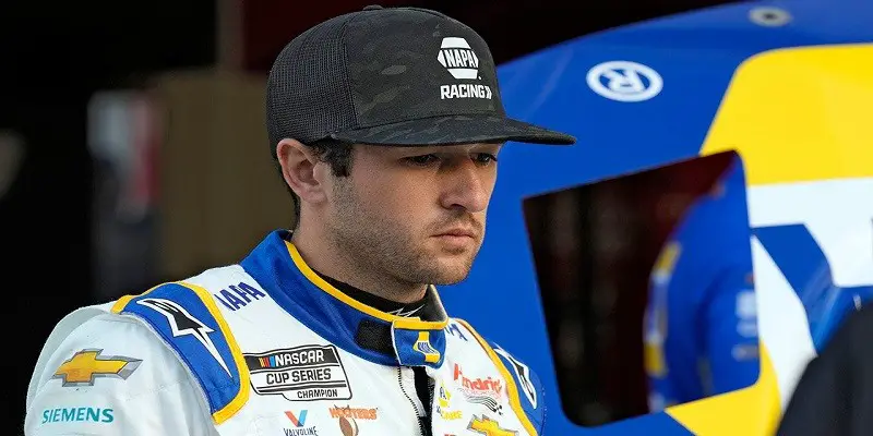Does Chase Elliott Have A Child