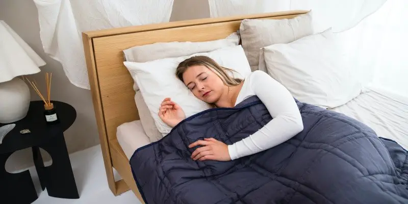 What Size Weighted Blanket for a King-size Bed