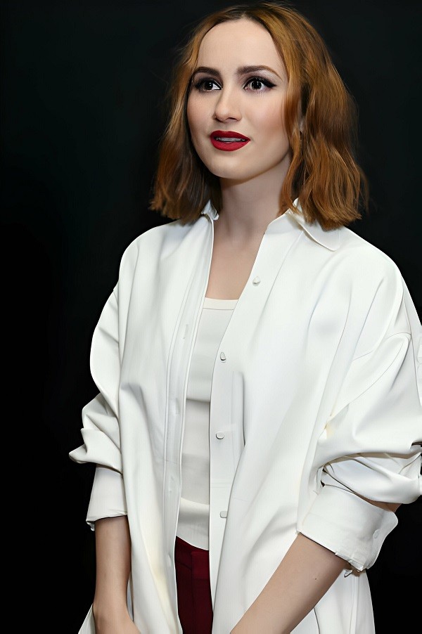 Maude Apatow attends the Gucci Cosmos evening Vernissage