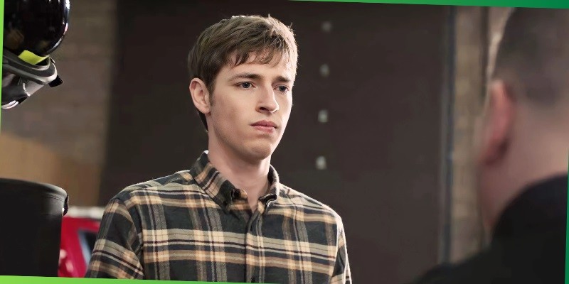 what happened to wyatt on 911 lone star