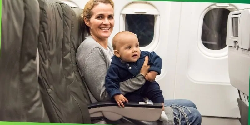 safety tips for travelling with babies and toddlers