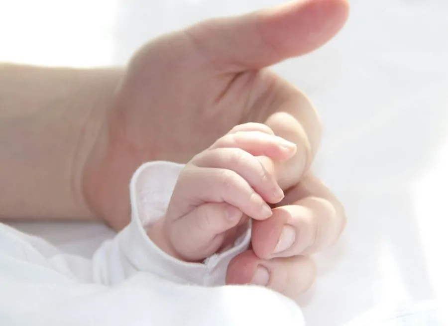 common baby care mistakes parents should avoid