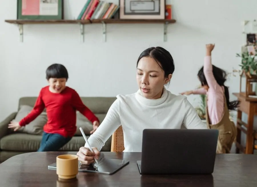 how to stay organized as a busy parent