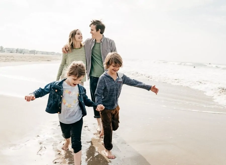 how to travel with kids without losing your mind